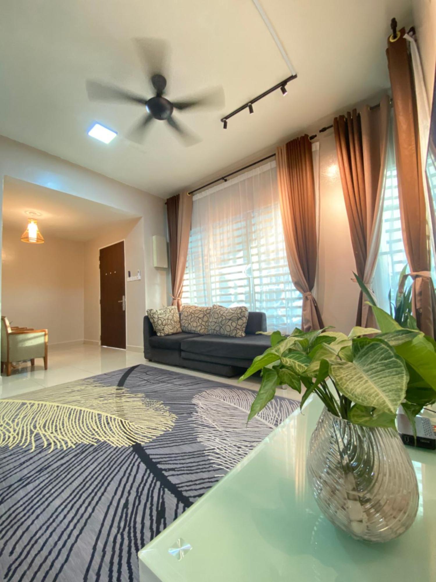 Homestay Aalaiya Bertam Kepala Batas - Fully Aircond Kültér fotó
